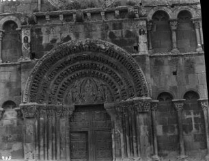 Santo Domingo in Soria : Blick auf das Portal der Kirche Santo Domingo in Soria