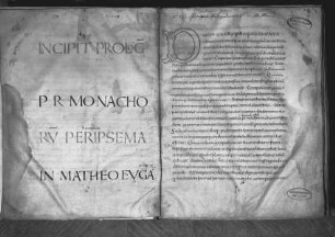 Paschasii Radberti Commentarius in Evangelium S. Matthæi / Commentarius in evangelium Matthaei — Paschasii Radberti Commentarius in Evangelium S. Matthæi / Commentarius in evangelium Matthaei, Folio fol. 1vInitiale