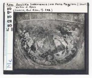 Rom, Basilica Sotteranea: Stuckdekor an der Apsis