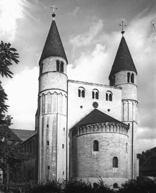 Gernrode, ehem. Stiftskirche St. Cyriakus, von Westen
