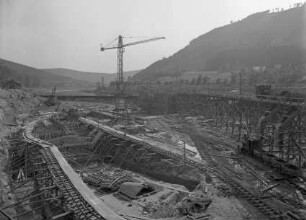 Baugrube Neckargemünd, Kraftwerk, Schleuse