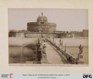 927 Mausoleo di Adriano (Castel S. Angelo) Roma