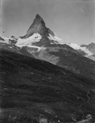 Berggipfel : Blick auf einen Berggipfel