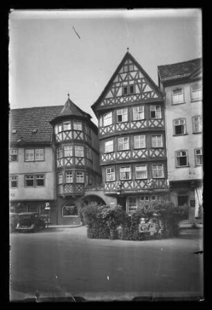 Marktplatz 12 (Konditorei Hahn) mit Vorplatz und Nebengebäuden