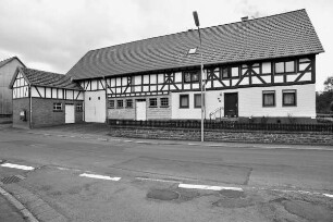 Einhof; Lautertal, Bergstraße 1