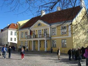 Tallinn: Deutsche Botschaft auf dem Domberg