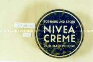 Blechdose für "NIVEA CREME FÜR HAUS UND SPORT ZUR HAUTPFLEGE"
