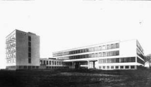Dessau, Staatliches Bauhaus, heute Stiftung Bauhaus und Fachhochschule Anhalt, Gropius, Walter