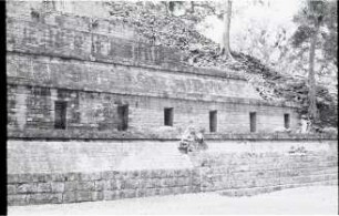 Copan, Structure 10L-11 (CPN: Str. 10L-11)