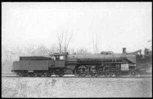 Schnellzug-Schlepptenderlokomotive 18 327