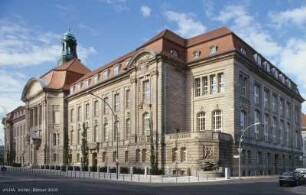 Kaiser-Wilhelm-Akademie; Berlin, Mitte