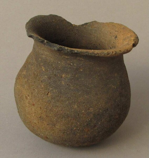 Clay vessel