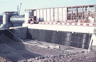 Kraftwerk und Wehr Schlüsselburg/Weser
