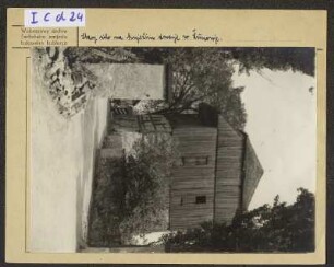 Altes Silo auf dem Gutsanwesen in Schönau bei Ralbitz. : Stary silo na knježim dworje we Šunowje