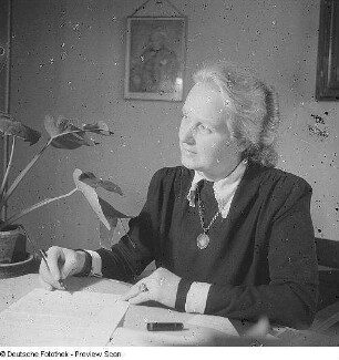 Porträt von Käthe Heidenberger