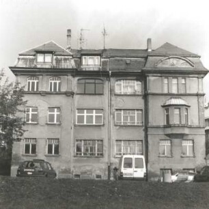 Reichenbach (Vogtland), Moritz-Löscher-Straße 28/26. Doppelwohnhaus (um 1910). Straßenfront
