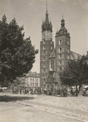 Kraków (Polen). Marienkirche, Turmfassade