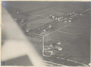 Straße von Schleißheim nach Dachau von Südwesten (600 m)