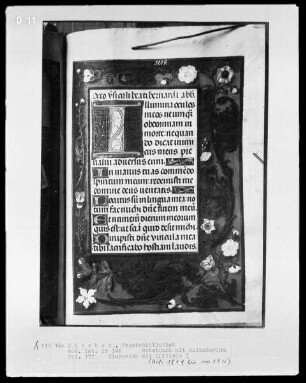 Gebetbuch mit Kalendarium — Initiale I und Vollbordüre, Folio 177recto