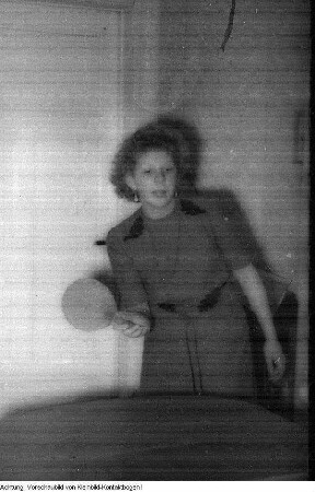 "Jugendleben". Dresden, Jugendgruppe Hechtviertel (Tischtennis, Wandern, Baden etc.), 1946/47
