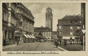 Mülheim/Ruhr. Hindenburgstrasse, Blick auf Rathaus.