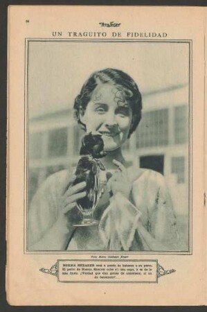 Un traguito de fidelidad - [Fotografía de Norma Shearer y su perro]