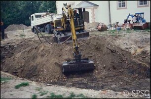 Königs Wusterhausen, Dokumentation zur Wiederherstellung, Ausheben des Schlossgrabens.