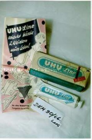 Tuben mit Inhalt Wäscheappretur "Uhu-Line" in Originalschachteln mit Beipackzetteln