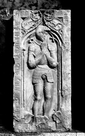Grabmal für Heinrich (?) von Löwenstein