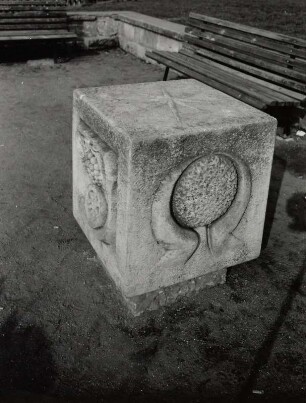 Radebeul. Gedenkstein für den X. Bundeskongreß des Kulturbundes der DDR im Juni 1982