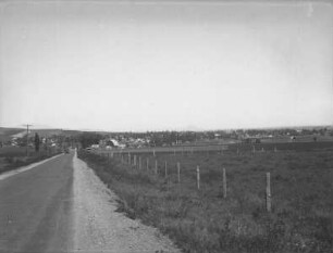 Landschaft mit Pappeln : Landschaft mit Pappeln, Farmen und Straße