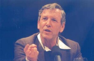 Amos Oz (Israel), Schriftsteller : Oz, Amos, eigentl. Amos Klausner (1939-2018; Schriftsteller)