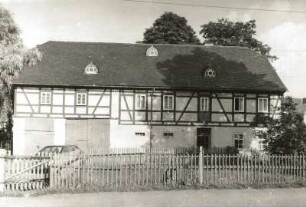 Cunersdorf (Kreis Annaberg), Karl-Marx-Straße 40. Wohnstallhaus mit Scheunenteil