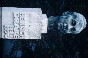 Drake Denkmal, Detmold; farbig