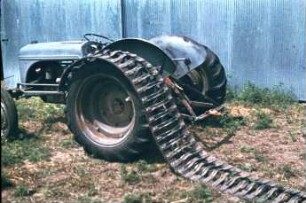 Fotografie: Standardtraktor, Raupentraktor, Fahrwerk