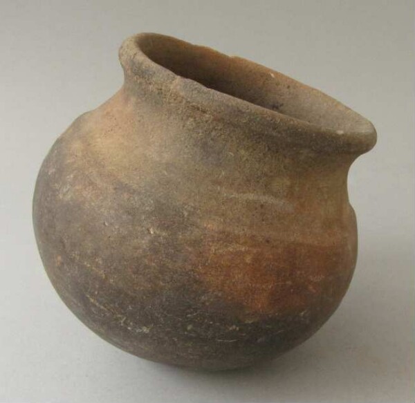 Clay vessel