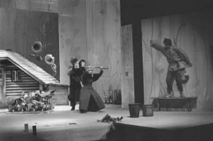 Szenenbilder aus "Das Rübchen", Theaterstück von Pawel Maljarewski nach dem Märchen "Repka“. Aus dem Russischen und Bearbeitung von Horst Hawemann und Peter Ensikat. Theater der Freundschaft Berlin, 29.11.1969