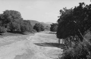 Landschaft nördlich von Keren (Reise durch Italienisch-Ostafrika, Sept./Okt. 1937 – 3. Fahrt: Asmara - Keren und zurück)