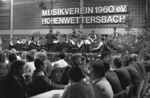 Musikverein 1960 e.V. Hohenwettersbach. Erster Auftritt der neu gegründeten Schülerkapelle in der Lustgartenhalle