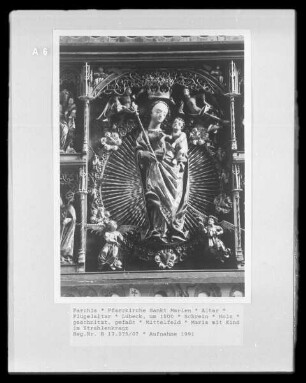 Altar — Schrein — Mittelfeld