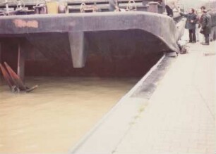 Havarie im Vorhafen Trier/Mosel