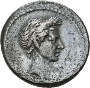 Denar des T. Sempronius Gracchus mit Darstellung eines Legionsadlers