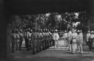 Askari-Übung in Dar-es-Salam