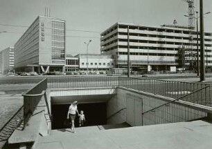Chemnitz, Straße der Nationen, Rathaus, Fußgängertunnel