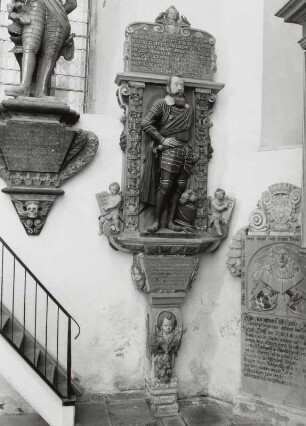 Grabmal für Wolff Dietrich von Grünrod, gestorben 1606