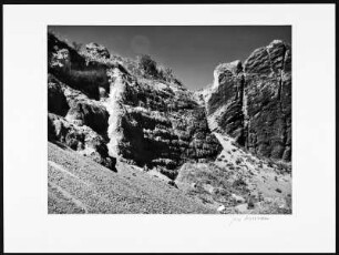 Nähe Burgbrohl. Lavagrube Herchenberg (erloschener Tuff-und Schlackenvulkan)