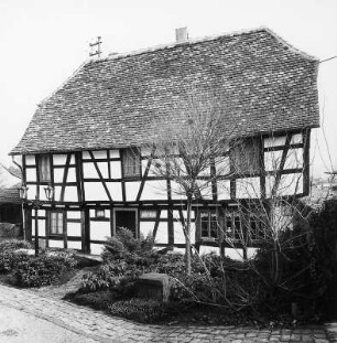 Fachwerkwohnhaus; Bickenbach, Darmstädter Straße 44