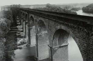 Görlitz, Eisenbahnviadukt : Görlitz. Eisenbahnbrücke über die Neiße. Blick nach Görlitz
