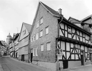 Fachwerkwohnhaus; Alsfeld, Untere Fulder Gasse 16, Untere Fulder Gasse 20, Untere Fulder Gasse 18