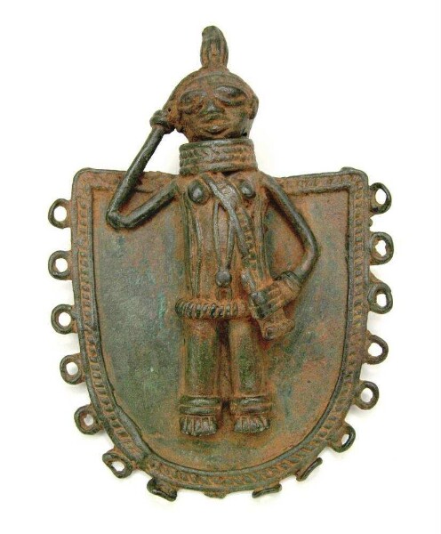 Petite plaque suspendue avec figurine